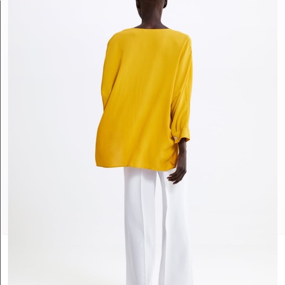 Zara v-neck yellow blouse size xs - Picture 3 of 10